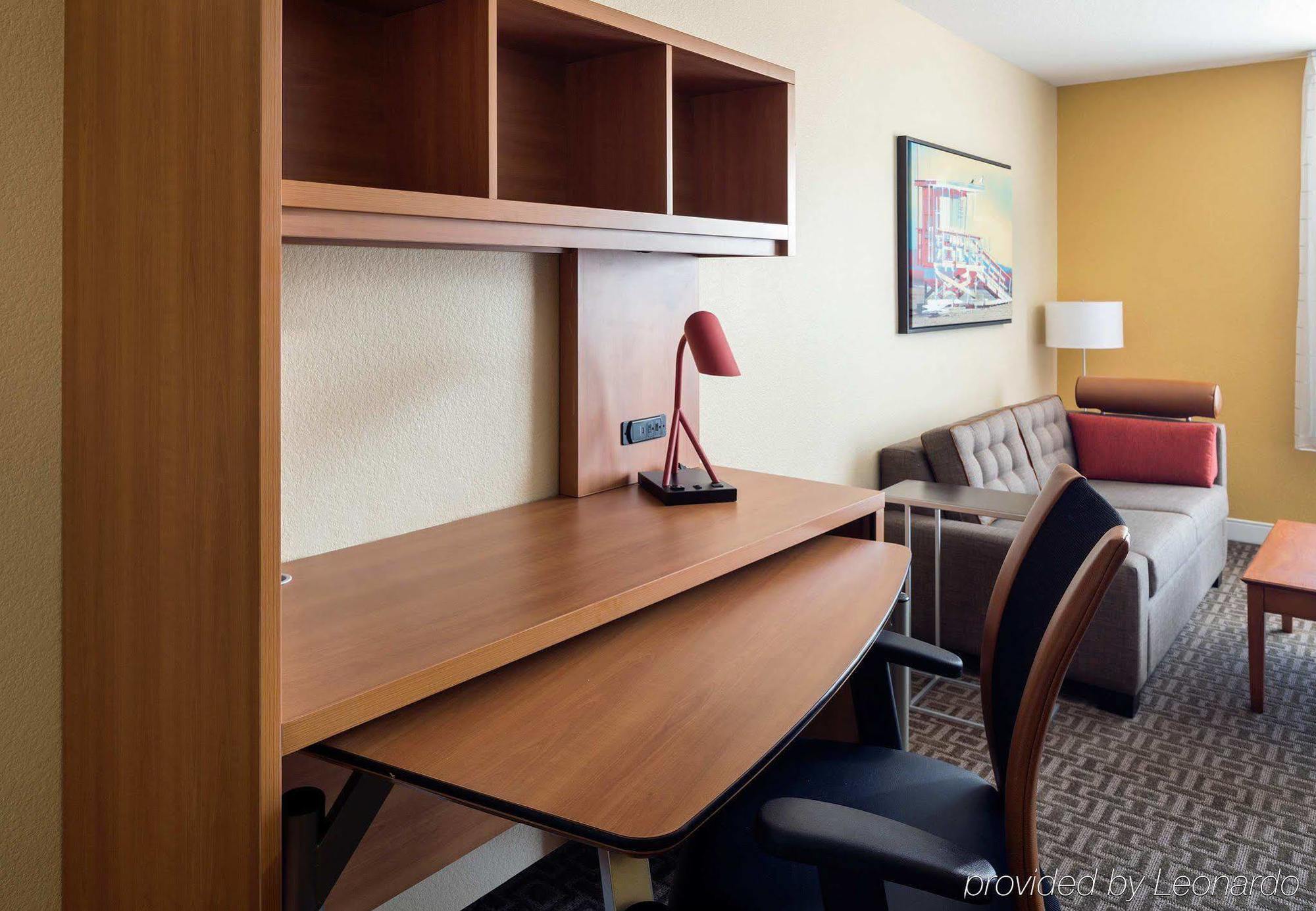 הות'ורן Towneplace Suites Los Angeles Lax Manhattan Beach מראה חיצוני תמונה